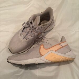 Nike Light Gray Sneakers 8.5
